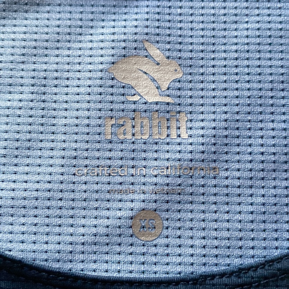 Run in Rabbit tech shirt - Picture 4 of 4